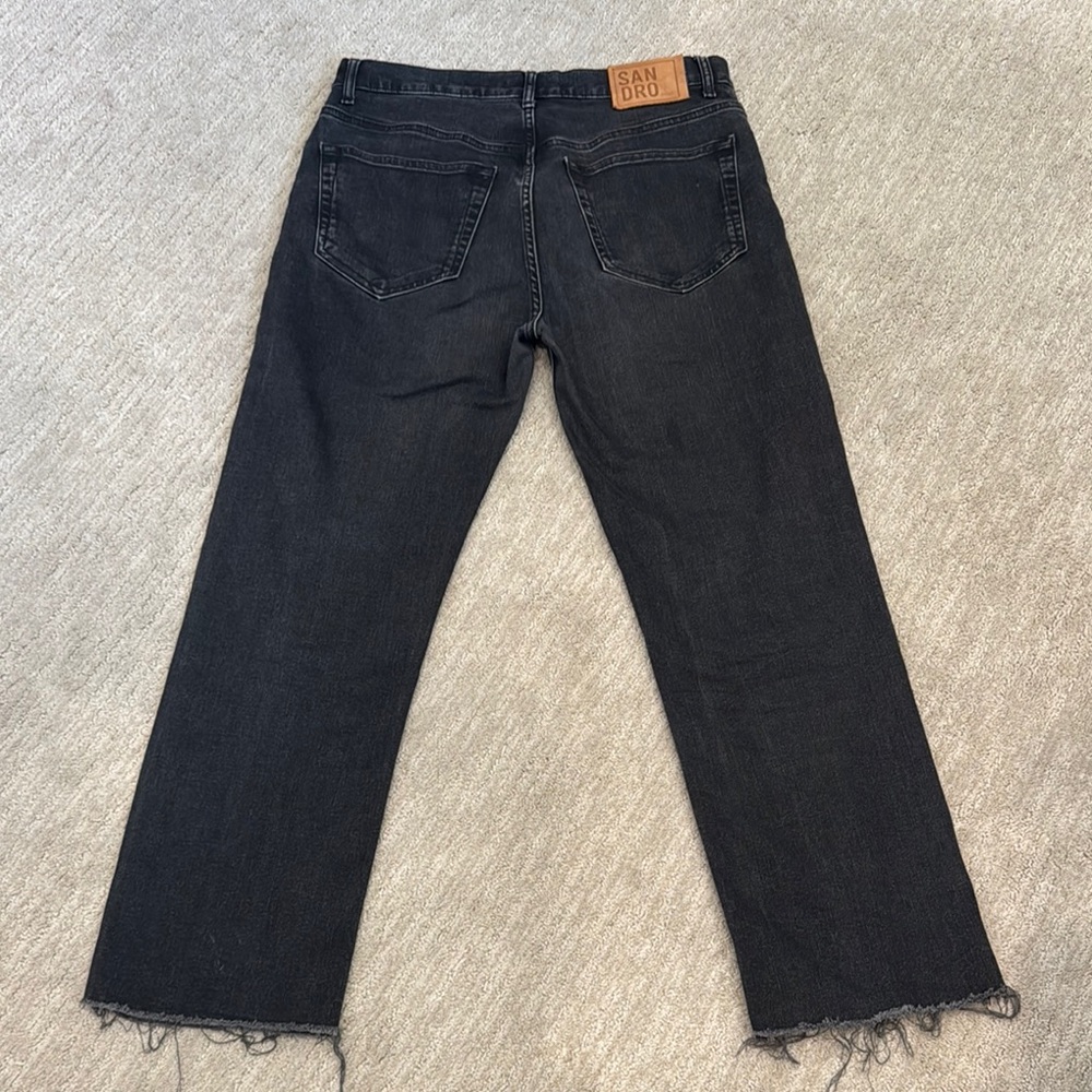 Sandro Black Straight-Leg Jeans with Raw Hem - Picture 2 of 6